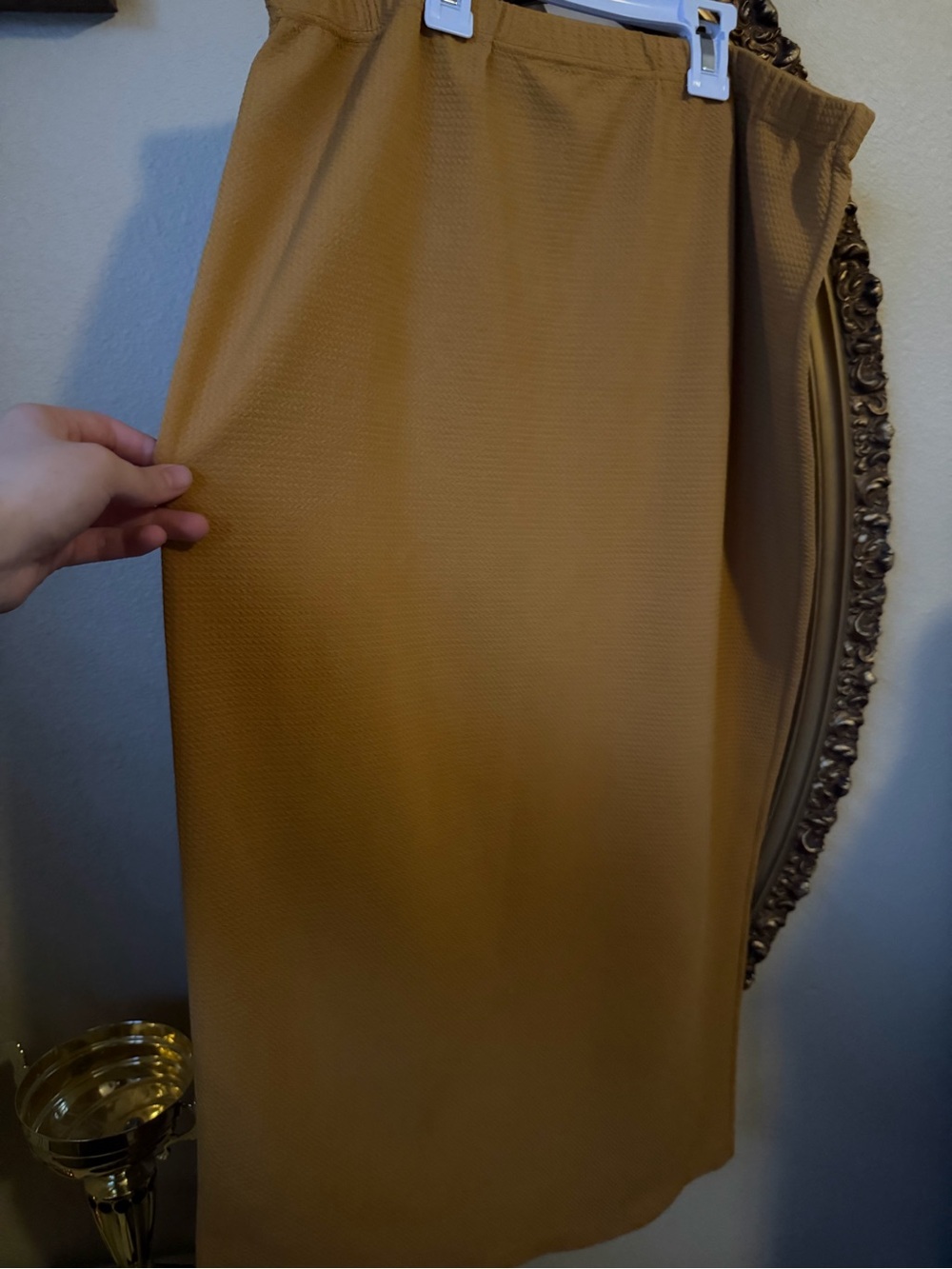 Women's Stretch Pencil Skirt in Camel